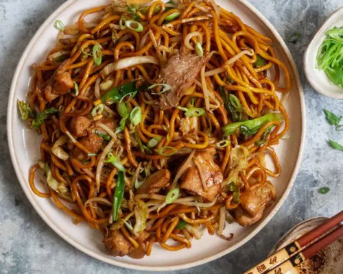 CHOW MEIN QUARTER TRAY